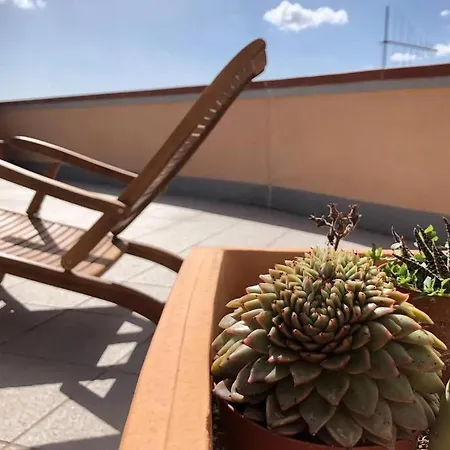 Attico Vista Mare Nel Centro Storico. شقة