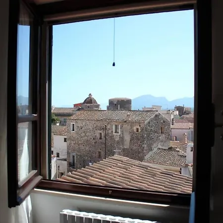 Attico Vista Mare Nel Centro Storico.