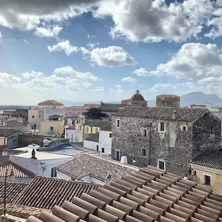 Attico Vista Mare Nel Centro Storico. *